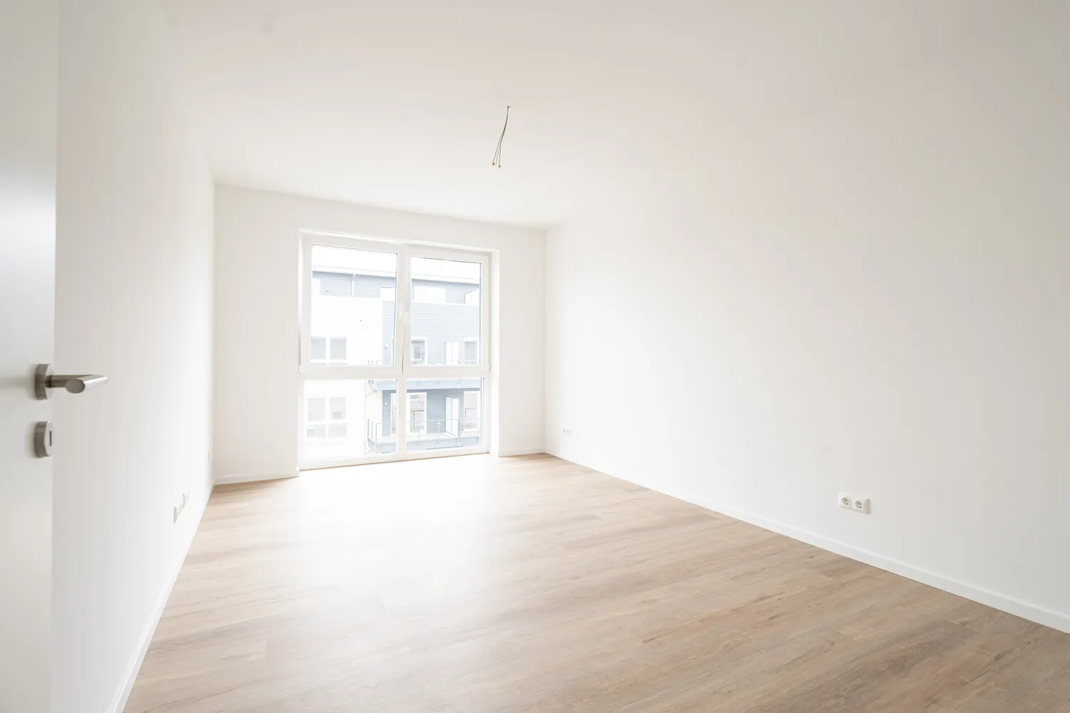 3 Zimmer Wohnung mit 90 m² in Neumünster – Bild 2