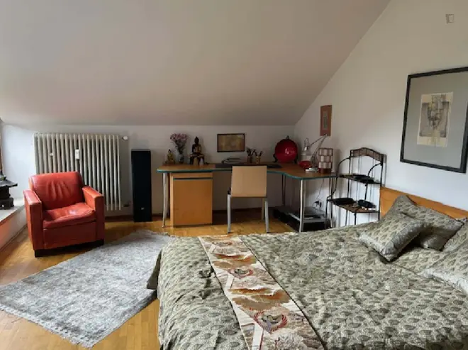 WG-Zimmer mit 15 m² in München – Bild 1