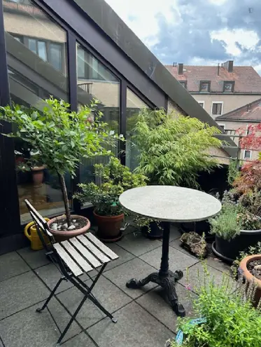 WG-Zimmer mit 15 m² in München – Bild 2