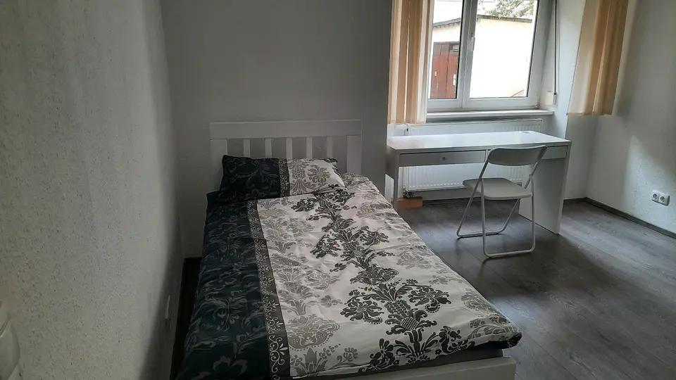 WG-Zimmer mit 10 m² in Ulm – Bild 1