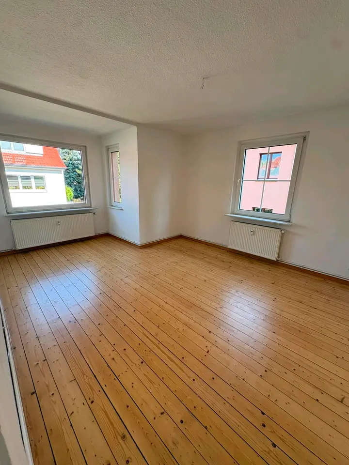 4 Zimmer Wohnung mit 87 m² in Weimar – Bild 1
