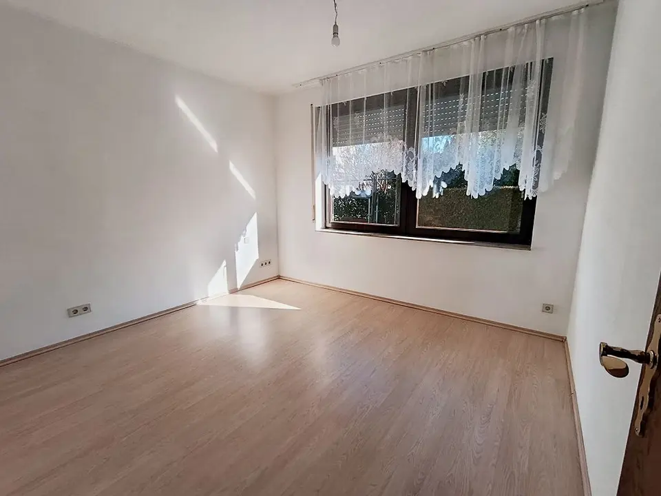 2 Zimmer Wohnung mit 62 m² in Pforzheim – Bild 2