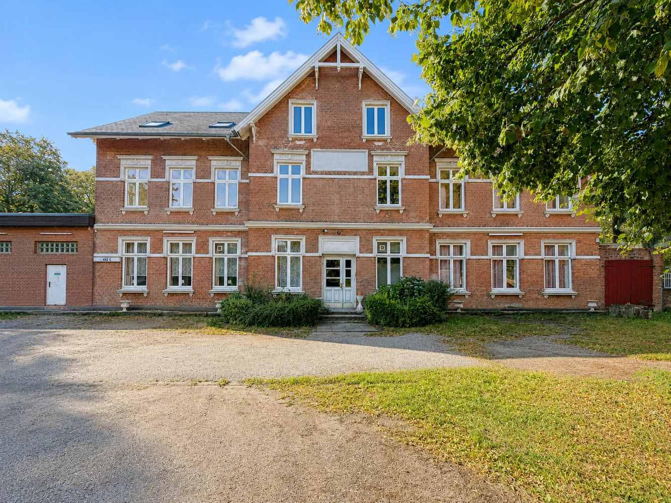 10 Zimmer Haus mit 500 m² in Norderstedt – Bild 1