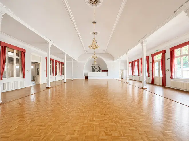 10 Zimmer Haus mit 500 m² in Norderstedt – Bild 12