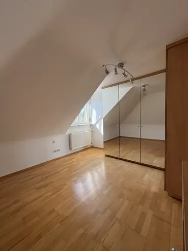 4 Zimmer Wohnung mit 86 m² in Frankfurt am Main – Bild 12