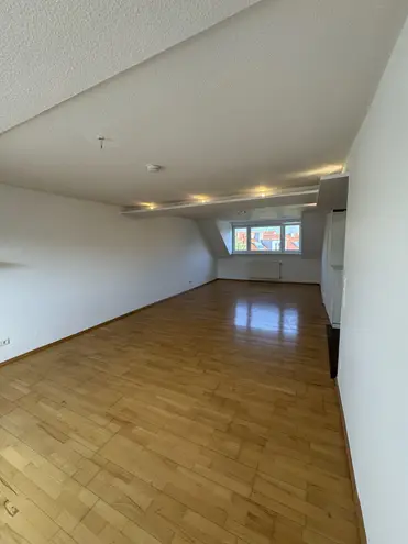 4 Zimmer Wohnung mit 86 m² in Frankfurt am Main – Bild 8