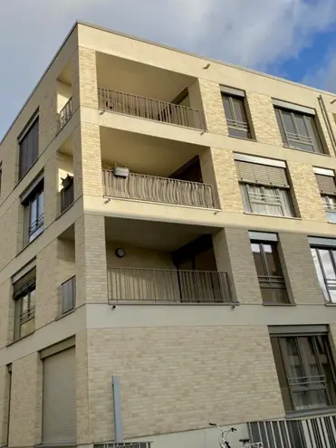 2 Zimmer Wohnung mit 79 m² in Hannover – Bild 2