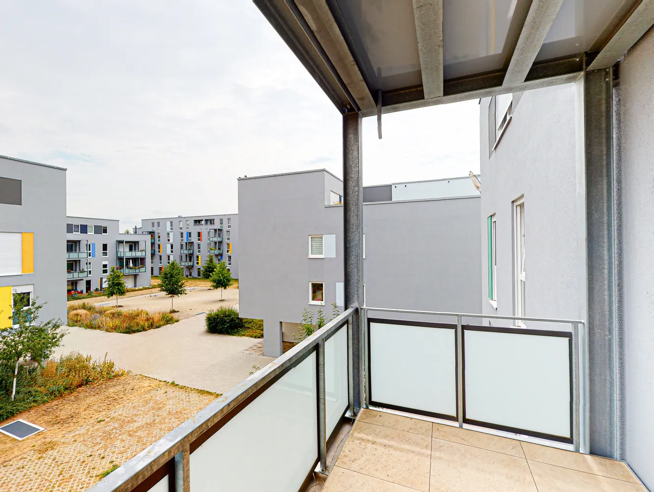 4 Zimmer Wohnung mit 97 m² in Erfurt – Bild 2