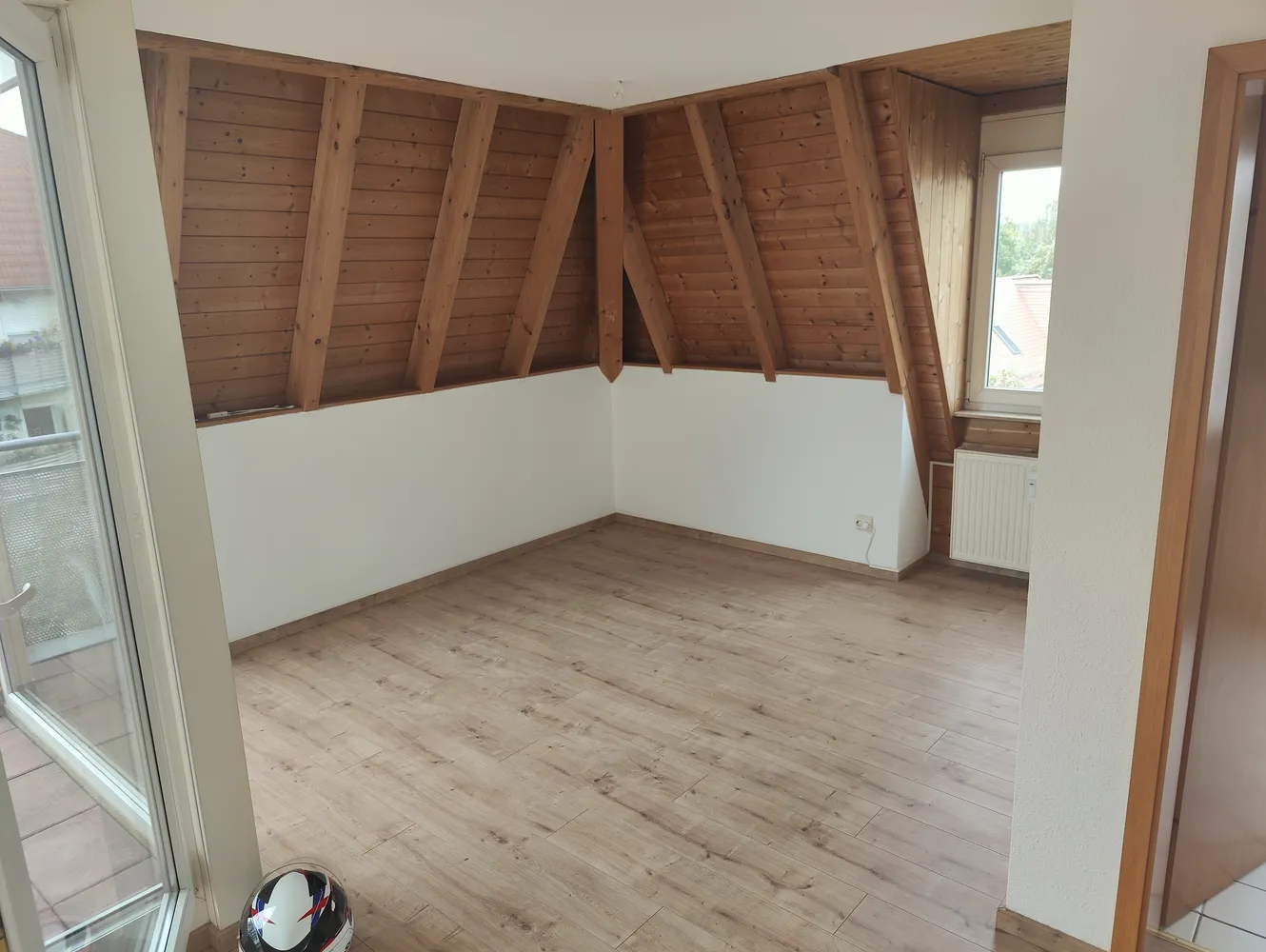 2 Zimmer Wohnung mit 60 m² in Dresden – Bild 1