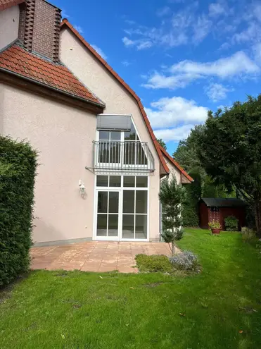 4 Zimmer Haus mit 125 m² in Berlin – Bild 1