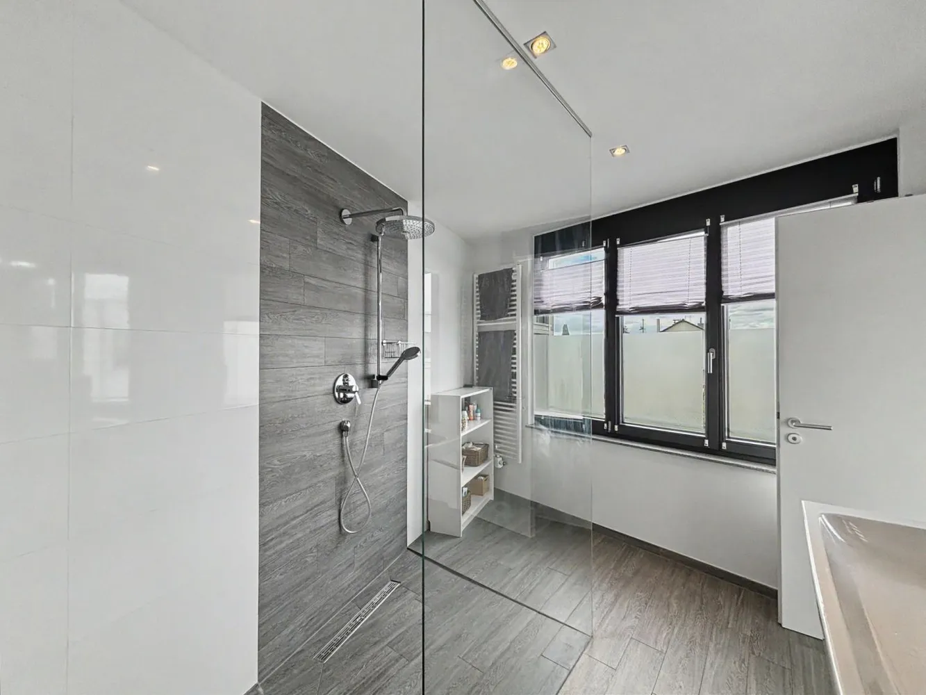 3 Zimmer Wohnung mit 132 m² in Stuttgart – Bild 11