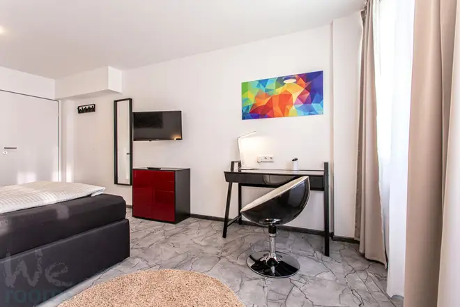 6 Zimmer Wohnung mit 19 m² in Frankfurt am Main – Bild 5