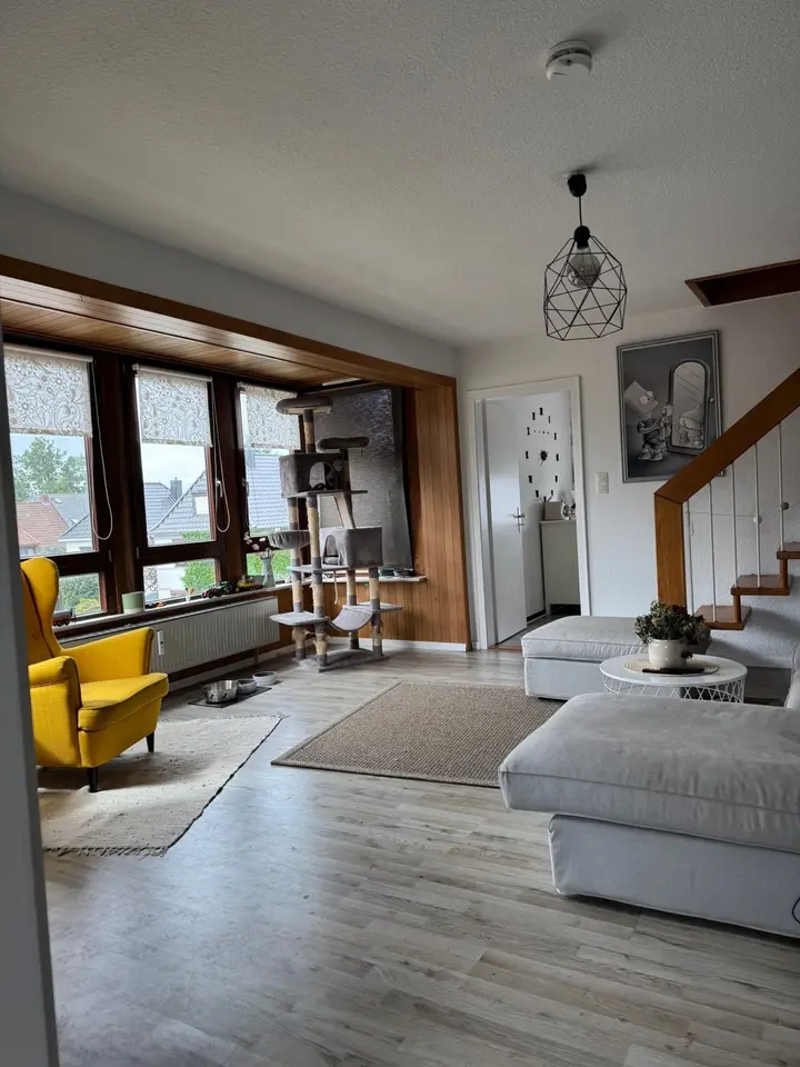 3 Zimmer Wohnung mit 80 m² in Delmenhorst – Bild 1