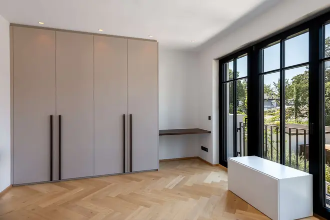 5 Zimmer Haus mit 201 m² in München – Bild 8