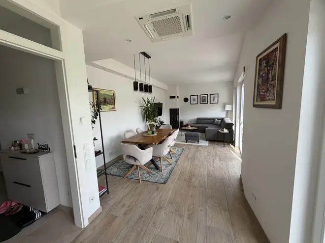 4 Zimmer Wohnung mit 144 m² in Neuss – Bild 2