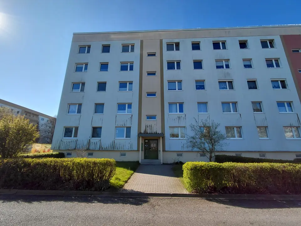 4 Zimmer Wohnung mit 89 m² in Gera – Bild 2