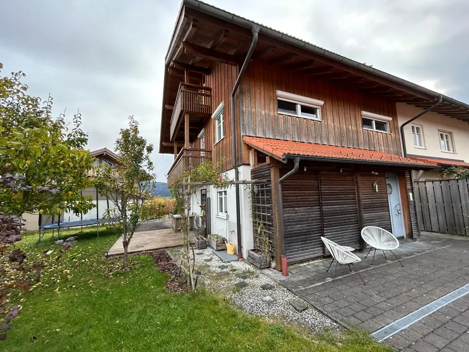 5 Zimmer Wohnung mit 180 m² in Rosenheim – Bild 1