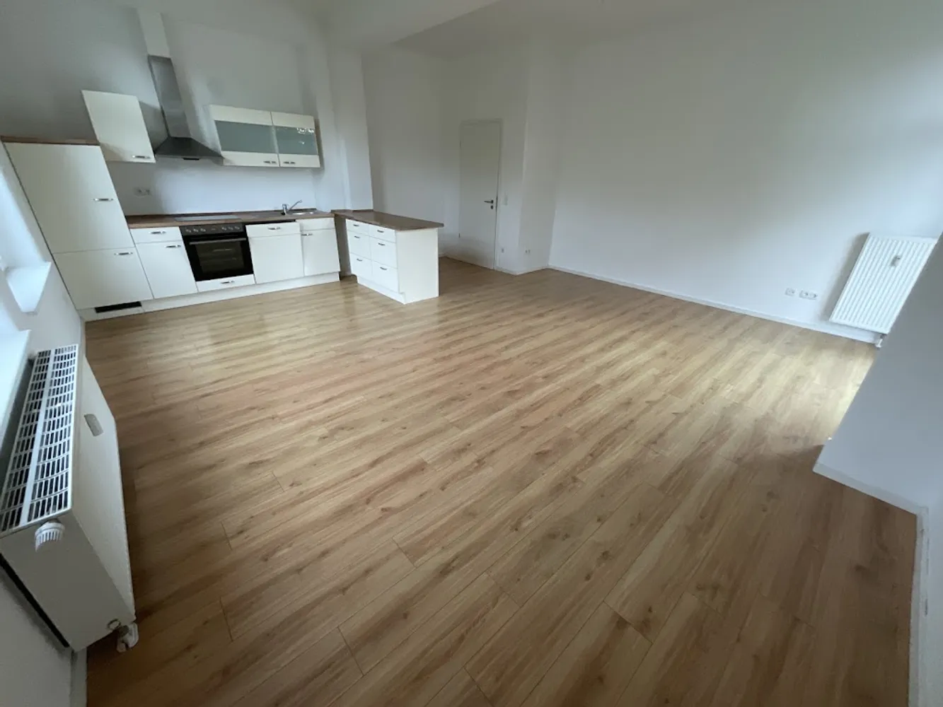4 Zimmer Wohnung mit 97 m² in Lübeck – Bild 4