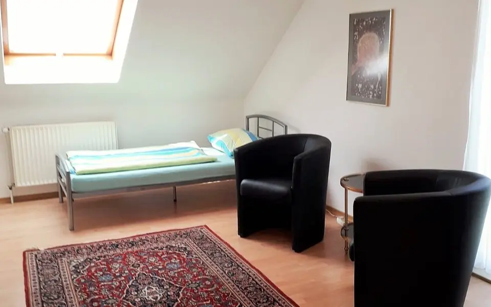 WG-Zimmer mit 29 m² in Stuttgart – Bild 1