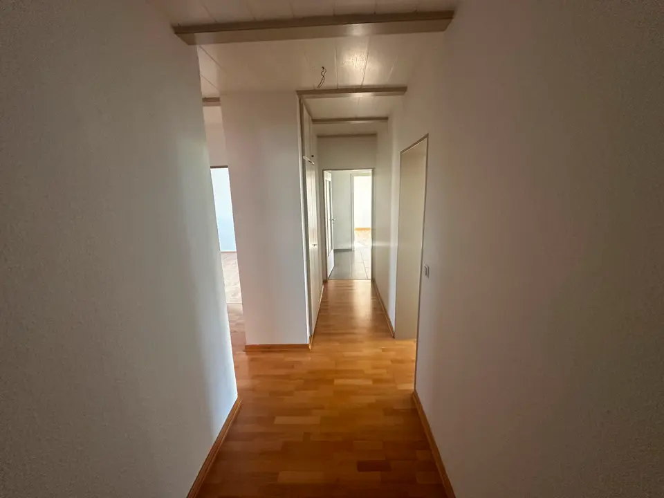 4 Zimmer Wohnung mit 99 m² in Marburg – Bild 4