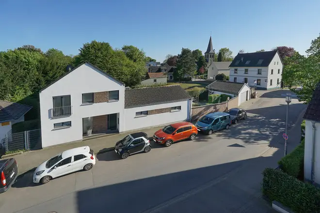 4 Zimmer Haus mit 180 m² in Düsseldorf – Bild 3