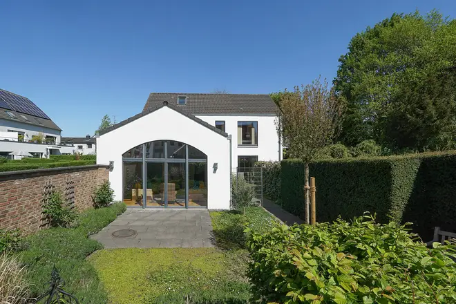 4 Zimmer Haus mit 180 m² in Düsseldorf – Bild 9
