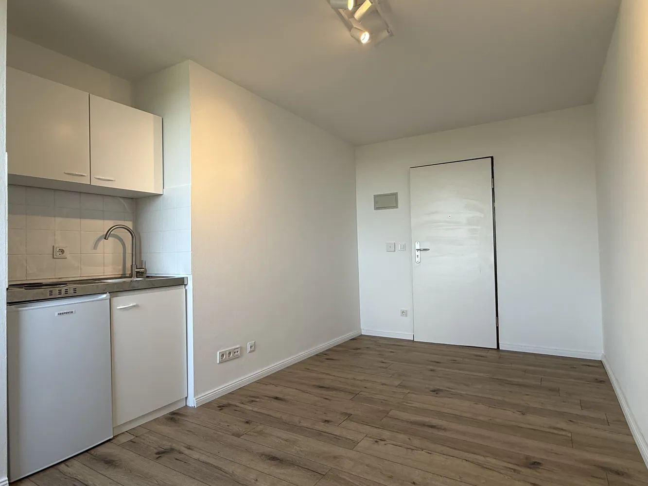 1 Zimmer Wohnung mit 19 m² in Erlangen – Bild 2