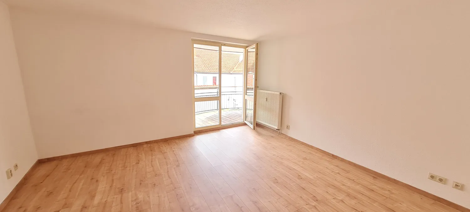 2 Zimmer Wohnung mit 84 m² in Eisenach – Bild 1