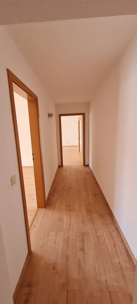 2 Zimmer Wohnung mit 84 m² in Eisenach – Bild 3