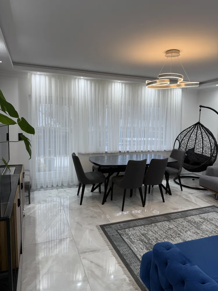 4 Zimmer Wohnung mit 100 m² in Krefeld – Bild 1
