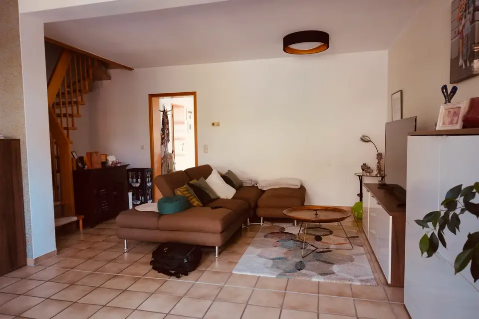 4 Zimmer Haus mit 91 m² in Duisburg – Bild 1