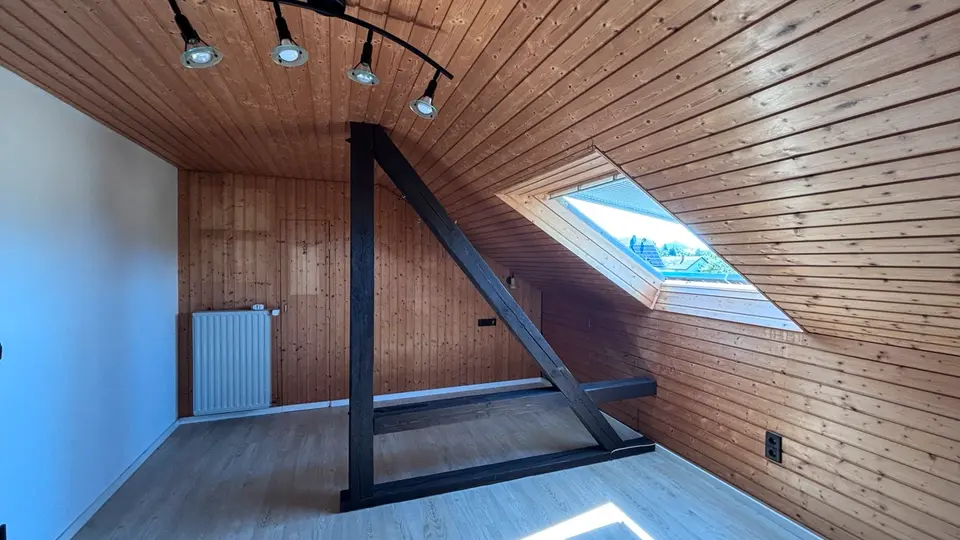 WG-Zimmer mit 160 m² in Reutlingen – Bild 1