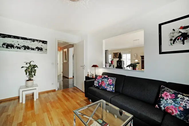 4 Zimmer Wohnung mit 104 m² in München – Bild 3