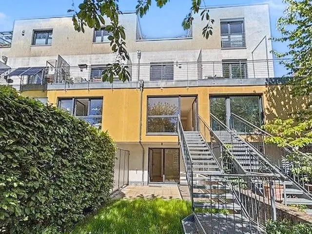 4 Zimmer Wohnung mit 105 m² in Regensburg – Bild 8