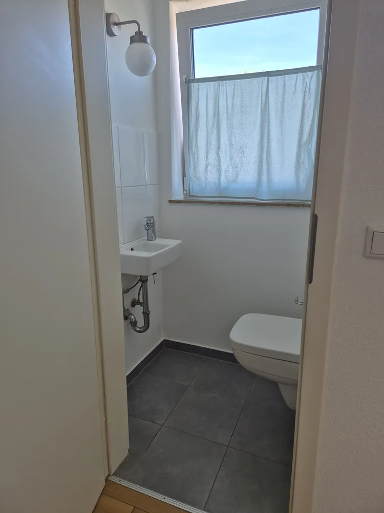 3 Zimmer Wohnung mit 102 m² in Frankfurt am Main – Bild 3