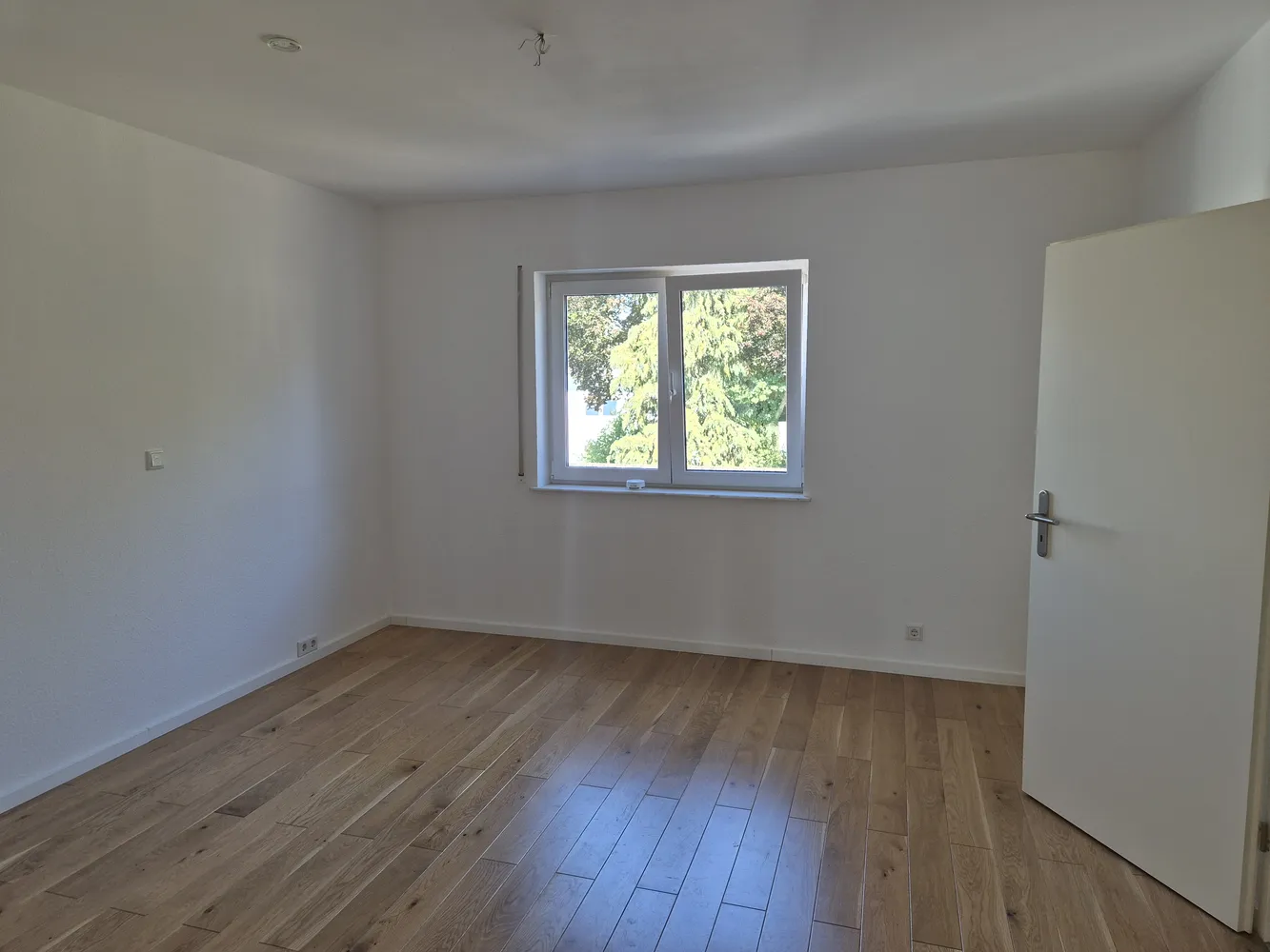3 Zimmer Wohnung mit 102 m² in Frankfurt am Main – Bild 4
