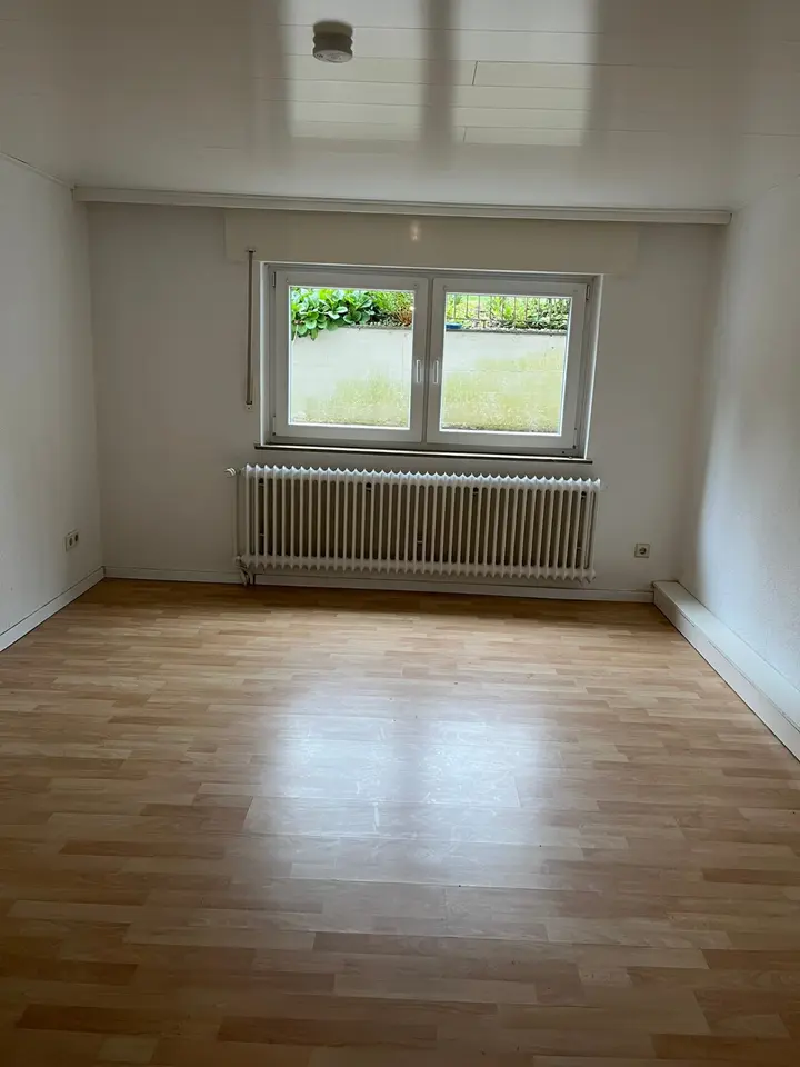 2 Zimmer Wohnung mit 35 m² in Detmold – Bild 1