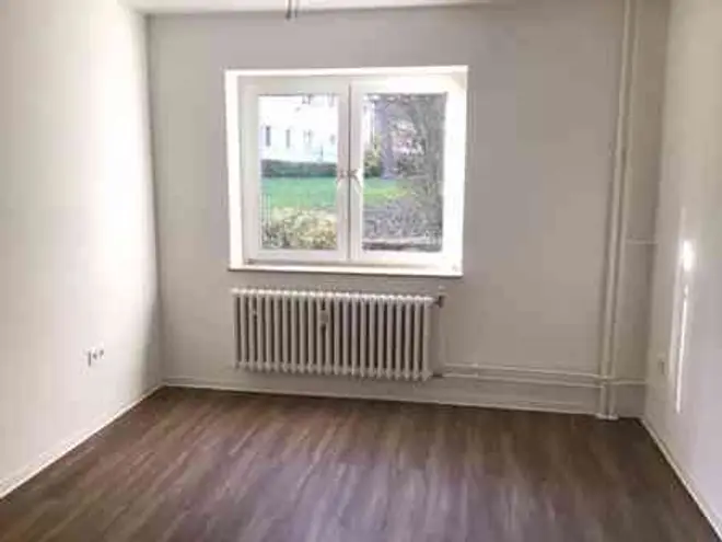 3 Zimmer Wohnung mit 54 m² in Wiesbaden – Bild 2