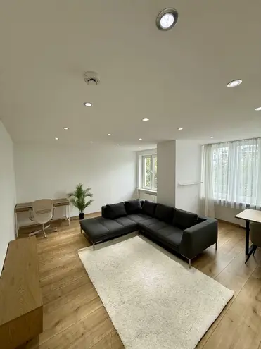 2 Zimmer Wohnung mit 65 m² in Berlin – Bild 6