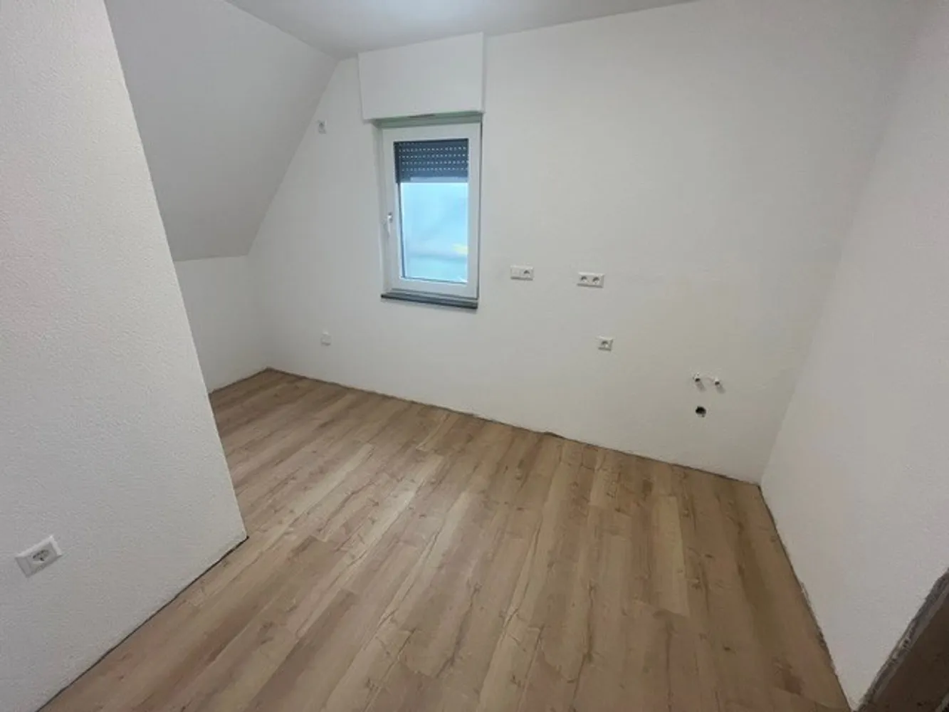 5 Zimmer Wohnung mit 80 m² in Esslingen am Neckar – Bild 4