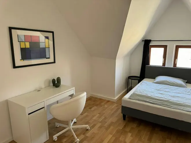 WG-Zimmer mit 20 m² in Düsseldorf – Bild 1