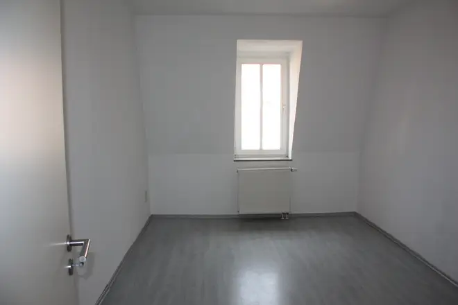 3 Zimmer Wohnung mit 87 m² in Dresden – Bild 2