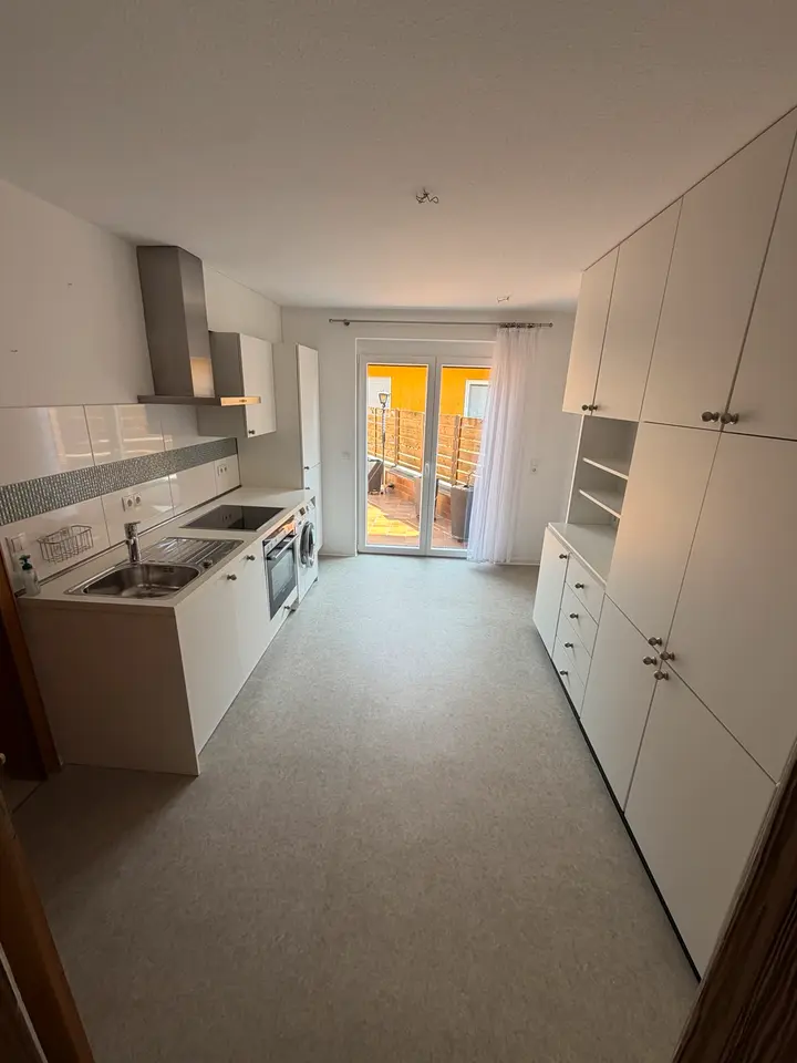 3 Zimmer Wohnung mit 90 m² in Würzburg – Bild 1