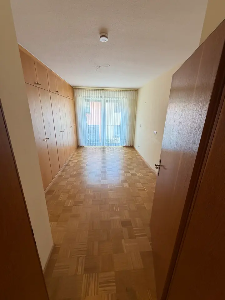 3 Zimmer Wohnung mit 90 m² in Würzburg – Bild 6