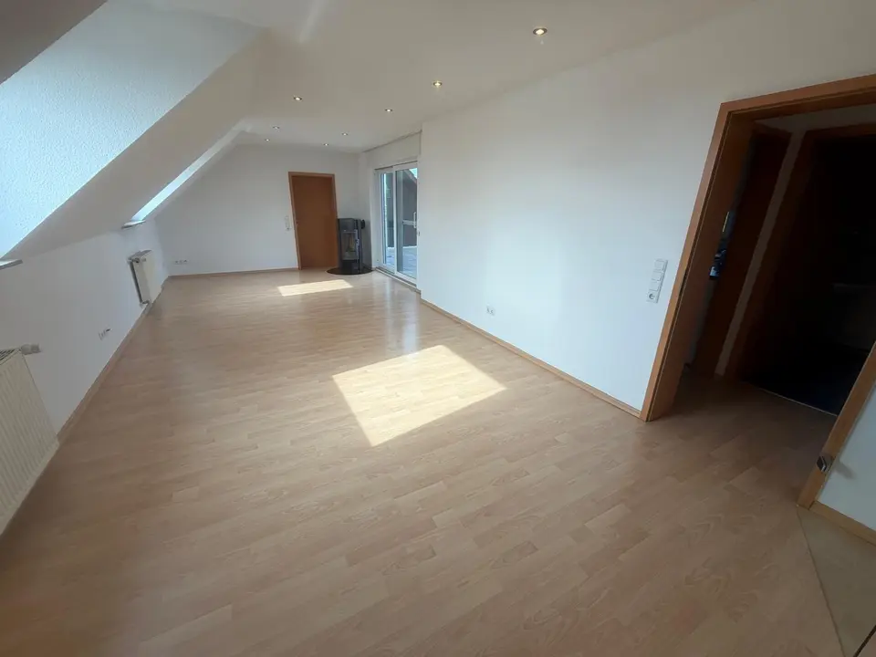 3 Zimmer Wohnung mit 102 m² in Ludwigshafen – Bild 3
