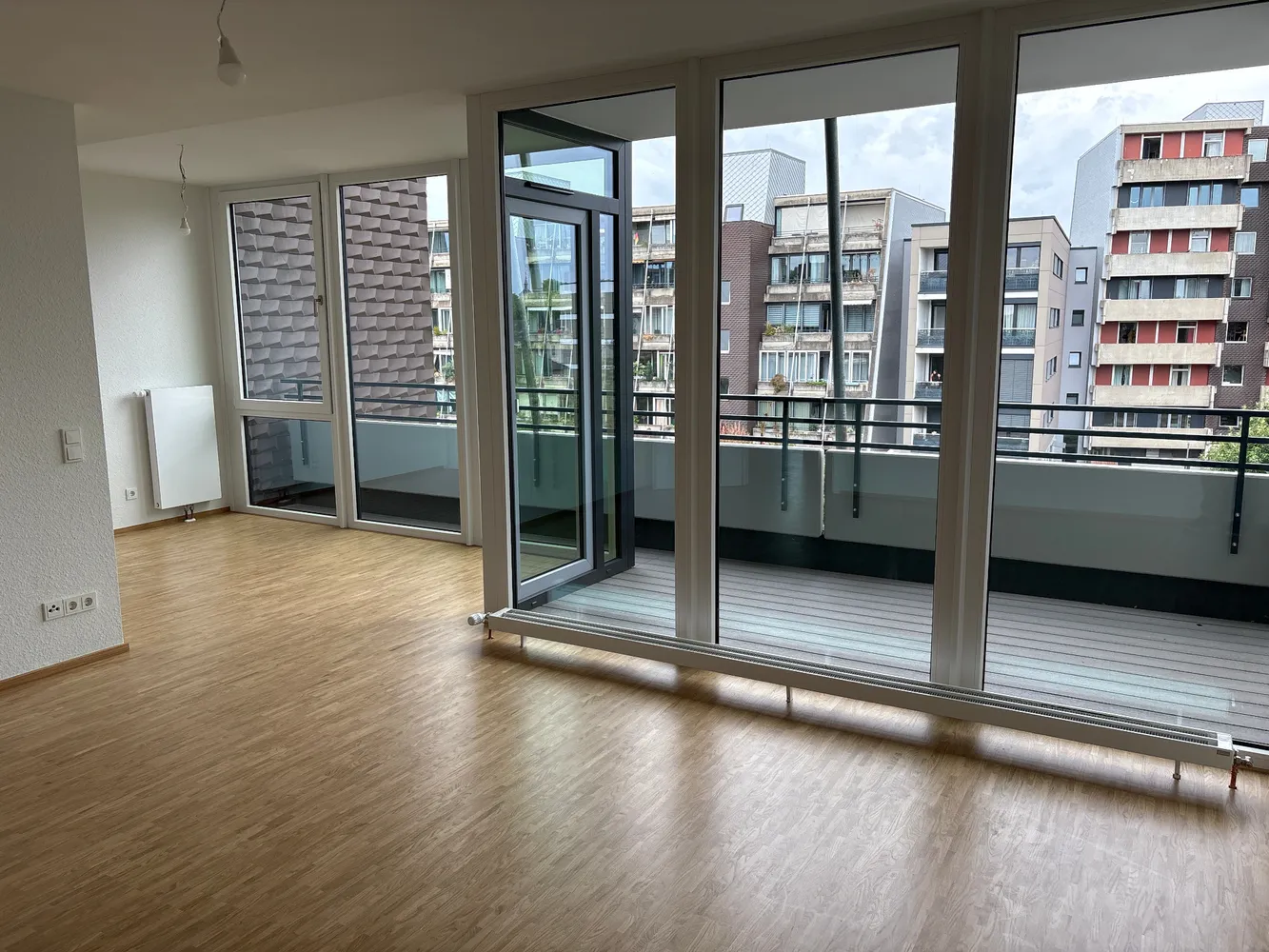 4 Zimmer Wohnung mit 98 m² in Bonn – Bild 1