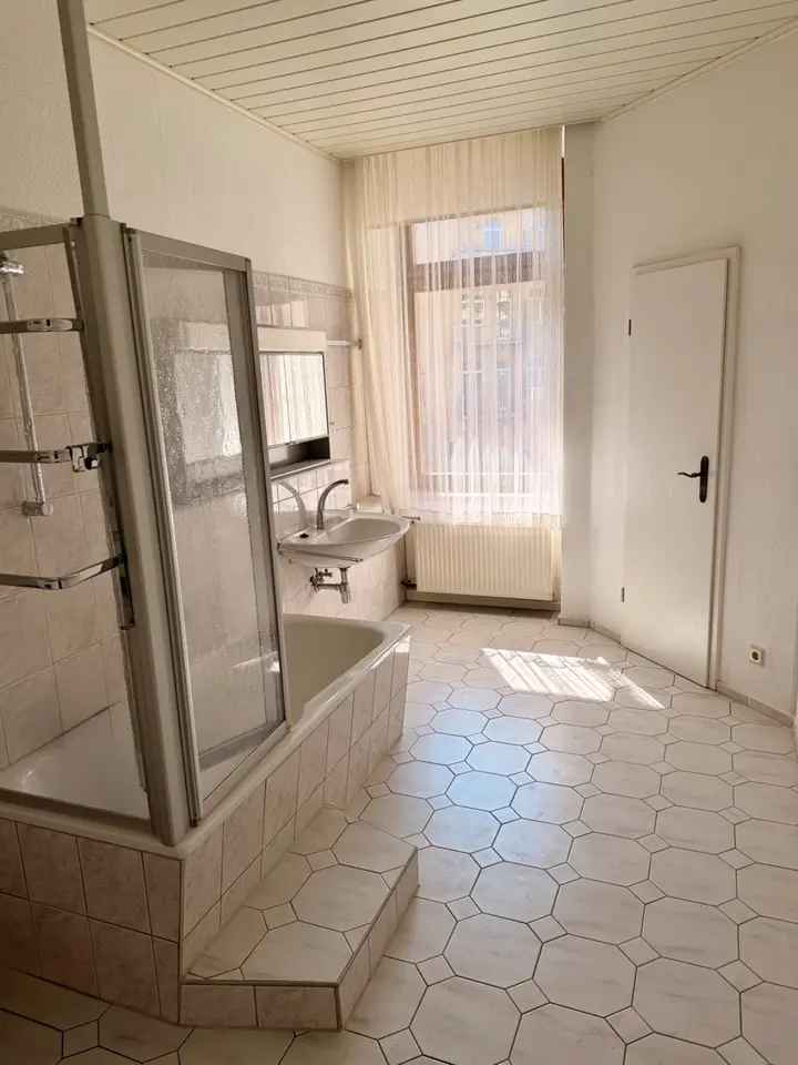 3 Zimmer Wohnung mit 98 m² in Plauen – Bild 7