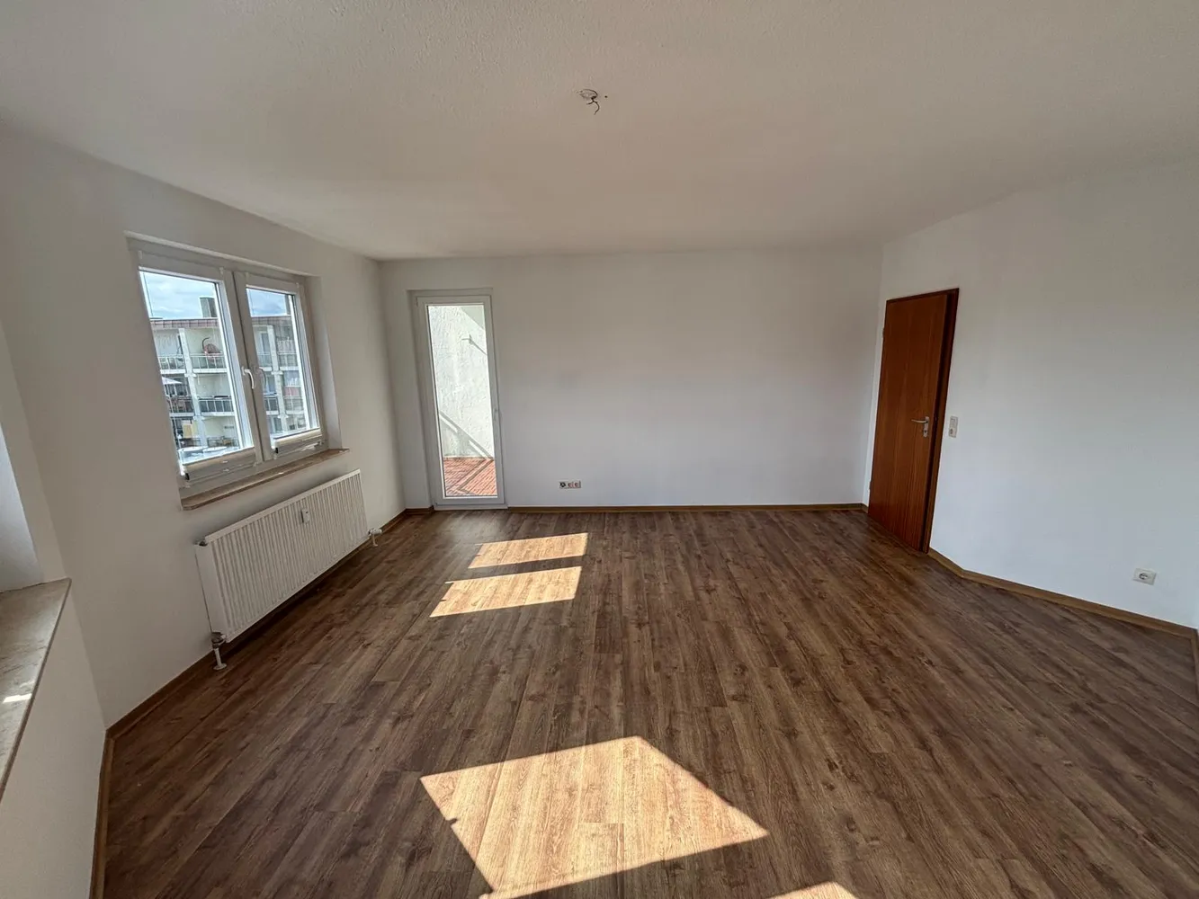 2 Zimmer Wohnung mit 60 m² in Kaiserslautern – Bild 4