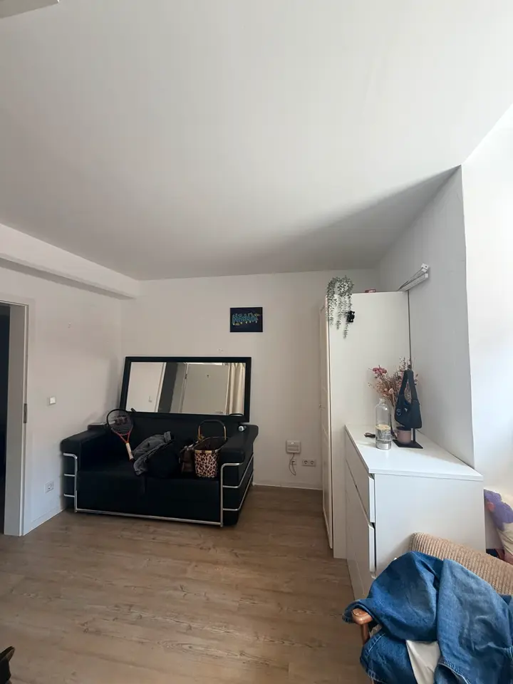 WG-Zimmer mit 19 m² in Jena – Bild 2