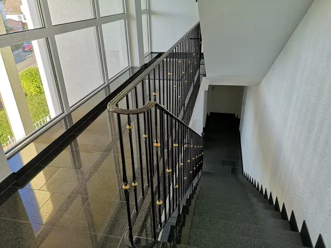 2 Zimmer Wohnung mit 72 m² in Saarbrücken – Bild 2